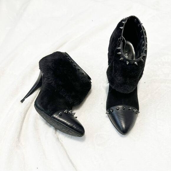 ABS Allen Schwartz Black Studded Ankle Boots fur heeled booties spiked size 8 - Picture 1 of 11